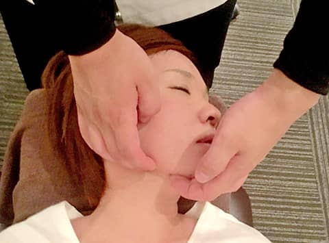 顔面矯正